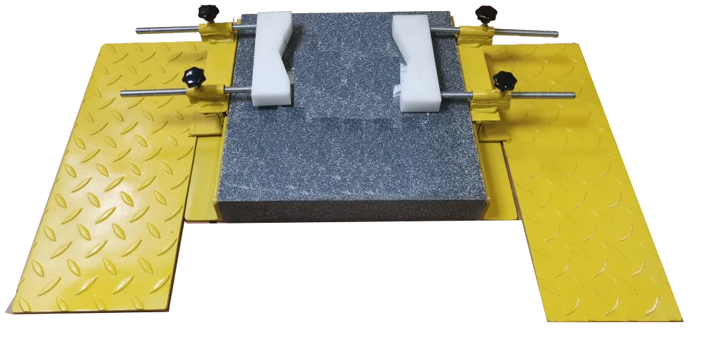 SUPPORT-PIERRE SUPPORT-PIERRE