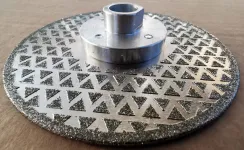 Disque diamant pour scier et poncer la pierre